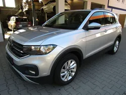 Reflexsilber metallic Gebraucht 2023 VW T-Cross Life SUV | 19.500 €