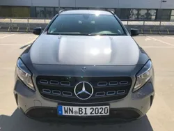 Grau Gebraucht 2019 Mercedes GLA200 Urban SUV | 17.700 € (Guter Preis)