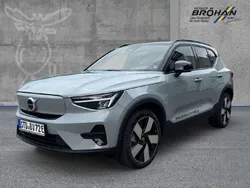 Vapour grey / metallic Gebraucht 2024 Volvo XC40 Plus SUV | 42.480 € (Guter Preis)