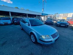 Silber Gebraucht 2001 VW Passat Comfortline Kombi | 1.399 € (Superpreis)
