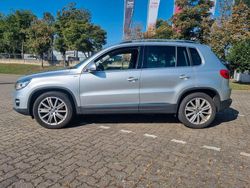 Silber Gebraucht 2014 VW Tiguan Sportline SUV | 9.900 € (Fairer Preis)