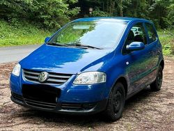 Blau Gebraucht 2005 VW Fox Kleinwagen | 1.400 € (Fairer Preis)