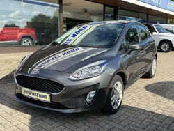 Grau Gebraucht 2017 Ford Fiesta Cool & Connect Kleinwagen | 8.499 € (Fairer Preis)