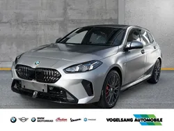 Frozen pure grey metallic Neu 2025 BMW 120 M Sport Kleinwagen | 45.390 € (Teuer)