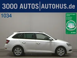 Weiss Gebraucht 2021 Skoda Fabia Ambition Kombi | 8.480 € (Superpreis)