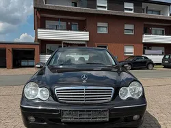 Schwarz Gebraucht 2004 Mercedes C180 Elegance Limousine | 4.500 € (Etwas zu teuer)