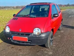 Rot Gebraucht 2004 Renault Twingo Authentique Kleinwagen | 2.750 € (Teuer)