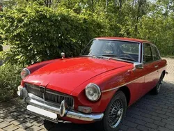 Rot Gebraucht 1966 MG B GT Coupé | 13.500 €