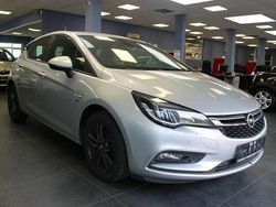Silber Gebraucht 2019 Opel Astra Limousine | 12.980 € (Fairer Preis)