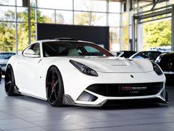 Weiß Gebraucht 2015 Ferrari F12 Coupé | 269.990 €