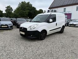 Weiß Gebraucht 2012 Fiat Doblò Van / Kleinbus | 2.200 € (Guter Preis)