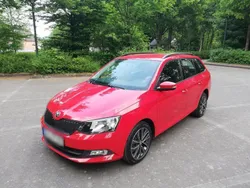 Rot Gebraucht 2017 Skoda Fabia Kombi | 7.790 € (Guter Preis)