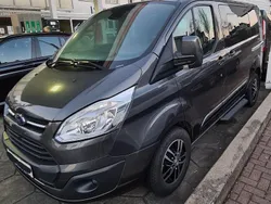Grau Gebraucht 2016 Ford Tourneo Custom Titanium Van / Kleinbus | 25.900 € (Teuer)
