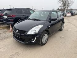 Schwarz Gebraucht 2016 Suzuki Swift Club Limousine | 4.790 € (Guter Preis)