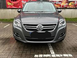 Grau Gebraucht 2011 VW Tiguan SUV | 10.499 € (Fairer Preis)