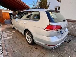 Silber Gebraucht 2018 VW Golf VII Comfortline Kombi | 15.200 € (Fairer Preis)