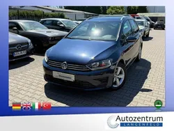 Blau Gebraucht 2016 VW Golf Sportsvan Van / Kleinbus | 9.450 € (Fairer Preis)
