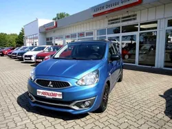 Blau Gebraucht 2020 Mitsubishi Space Star Diamant Edition Limousine | 10.490 € (Etwas zu teuer)