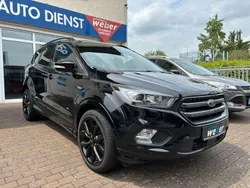 Iridiumschwarz metallic Gebraucht 2019 Ford Kuga ST-Line SUV | 21.440 € (Fairer Preis)