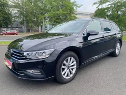 Schwarz Gebraucht 2022 VW Passat Business Kombi | 14.450 € (Guter Preis)