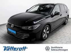 Schwarz Gebraucht 2024 VW Passat Elegance Kombi | 34.980 € (Superpreis)
