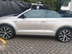 Silber Gebraucht 2020 VW T-Roc Cabriolet R-line Cabrio | 24.499 € (Fairer Preis)