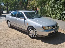 Silber Gebraucht 1999 Nissan Primera Comfort Limousine | 1.900 € (Teuer)