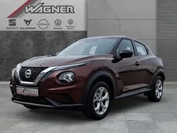 Rot Gebraucht 2020 Nissan Juke Acenta SUV | 14.490 €