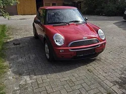 Rot Gebraucht 2004 Mini Cooper Kleinwagen | 3.499 € (Etwas zu teuer)