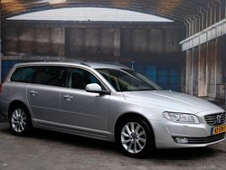 Silber Gebraucht 2016 Volvo V70 Kombi | 8.950 € (Guter Preis)
