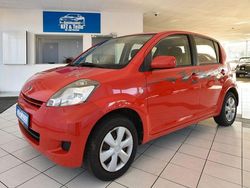 Rot Gebraucht 2009 Daihatsu Sirion Kleinwagen | 2.480 € (Fairer Preis)