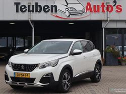 Weiß Gebraucht 2018 Peugeot 3008 Premium SUV | 9.985 € (Fairer Preis)