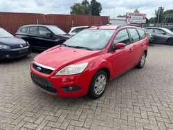Rot Gebraucht 2011 Ford Focus Style Kombi | 1.499 € (Etwas zu teuer)