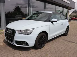 Blau Gebraucht 2013 Audi A1 Ambition Kleinwagen | 10.490 € (Etwas zu teuer)