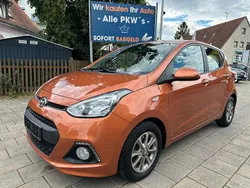 Orange Gebraucht 2014 Hyundai i10 Edition Kleinwagen | 5.499 € (Superpreis)