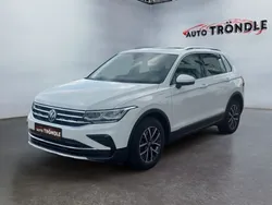 Weiss Gebraucht 2021 VW Tiguan Elegance SUV | 31.190 € (Fairer Preis)