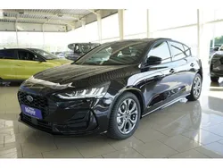 Magnetic grau Neu 2025 Ford Focus ST-Line X Limousine | 25.919 € (Superpreis)