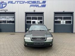 Grün Gebraucht 2001 Audi A4 Limousine | 699 € (Guter Preis)