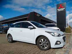 Blau Gebraucht 2020 Hyundai i20 Limousine | 12.490 € (Fairer Preis)