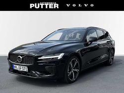 Onyx black / metallic Gebraucht 2024 Volvo V60 Plus Kombi | 45.890 € (Teuer)