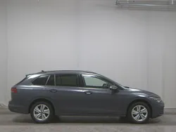 Grau Gebraucht 2022 VW Golf VIII Life Kombi | 18.580 € (Superpreis)