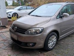 Andere farben Gebraucht 2010 VW Golf Plus Cross Edition Van / Kleinbus | 5.999 € (Etwas zu teuer)
