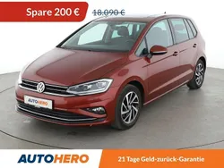 Rot Gebraucht 2019 VW Golf Sportsvan Comfortline Van / Kleinbus | 17.490 € (Fairer Preis)