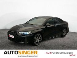 Mythosschwarz metallic Gebraucht 2024 Audi RS3 Ambiente Limousine | 67.840 € (Etwas zu teuer)