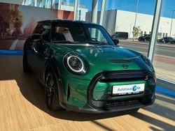 Grün Gebraucht 2022 Mini Cooper SE Kleinwagen | 18.300 € (Etwas zu teuer)