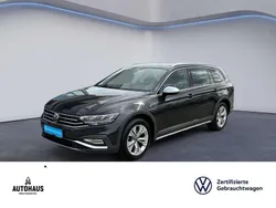 Grau Gebraucht 2022 VW Passat Alltrack Kombi | 28.440 € (Guter Preis)