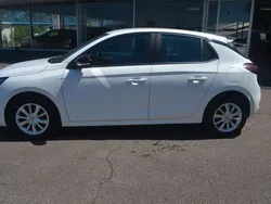 Weiß Gebraucht 2021 Opel Corsa Edition Kleinwagen | 11.900 € (Guter Preis)