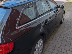 Schwarz Gebraucht 2015 Audi A4 Kombi | 9.000 € (Guter Preis)