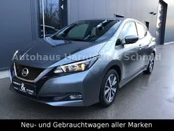 Gun metallic (m) Gebraucht 2020 Nissan Leaf 360º Kleinwagen | 19.470 € (Teuer)