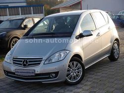 Polarsilber metalliclack Gebraucht 2011 Mercedes A180 Kleinwagen | 11.700 € (Teuer)